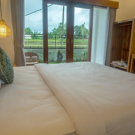 Anya Guest House